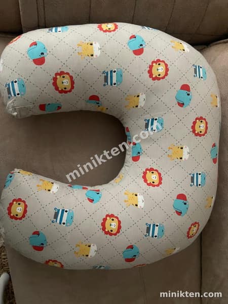 Fisher Price Emzirme Yastığı