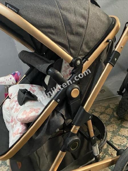 Huggy Bebek Arabası küçük 1