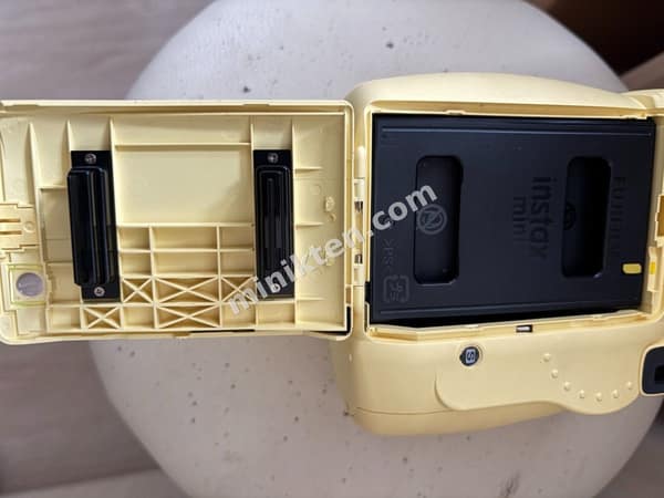 Instax Mini 8 modeli küçük 3